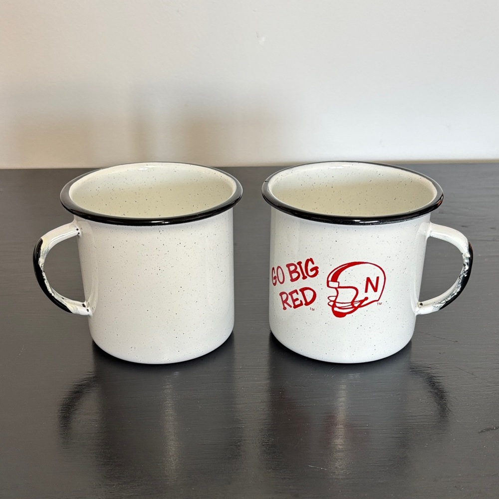 Go Big Red Enamel Mug Set